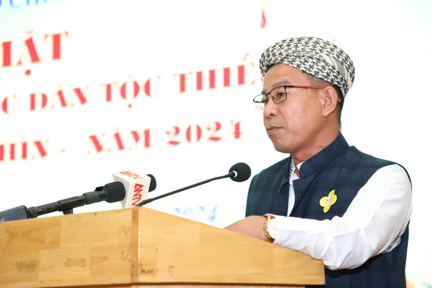 dong-bao-dan-toc-thieu-so-2.jpg