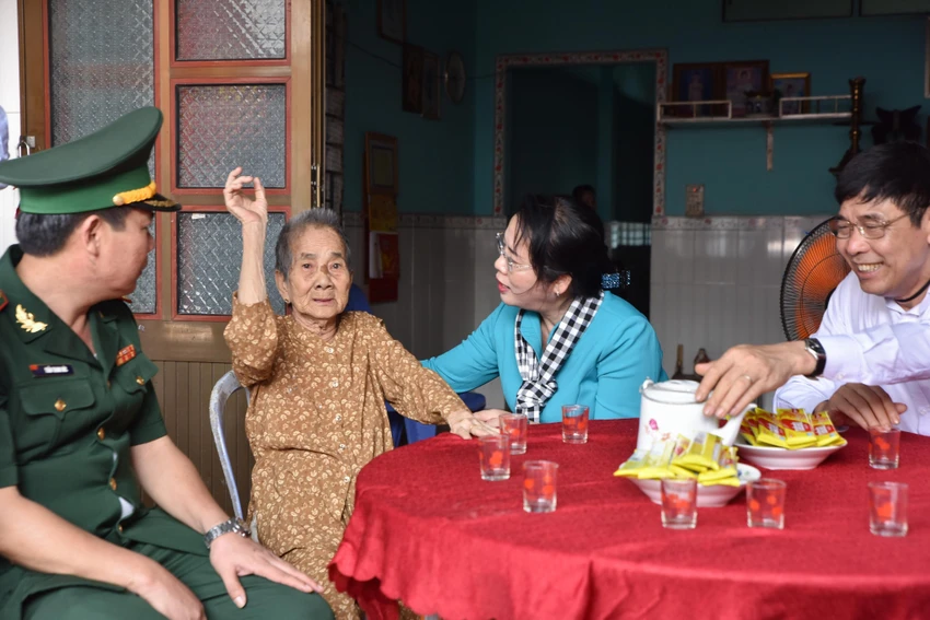 ngay-hoi-bien-phong-toan-dan-6.jpg