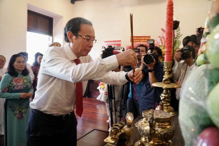 dang-huong-tuong-niem-9.JPG