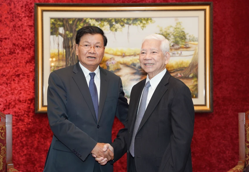 chu-tich-nuoc-lao-11.jpg