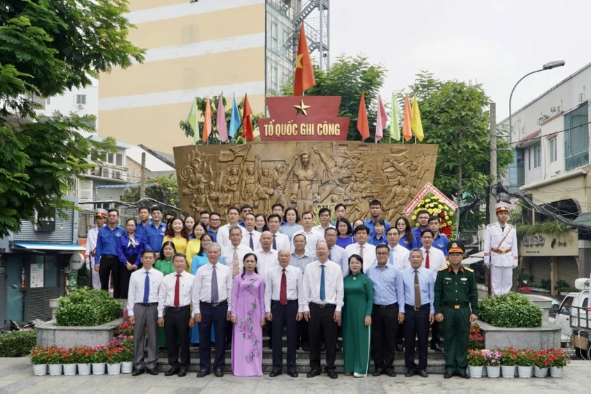 liet-si-nguyen-van-troi-5.jpg