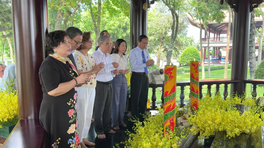 thu-tuong-phan-van-khai-3.jpg