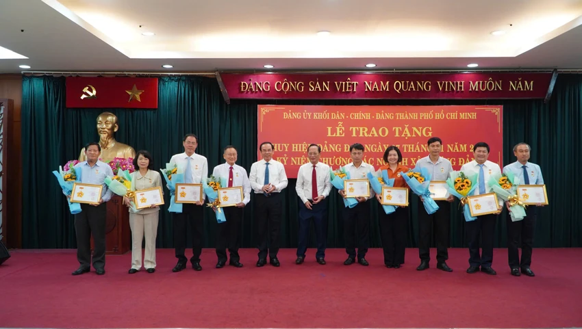 huy-hieu-dang-2.jpg