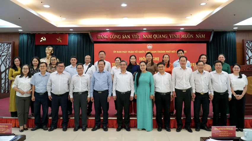 phan-van-mai-1.JPG