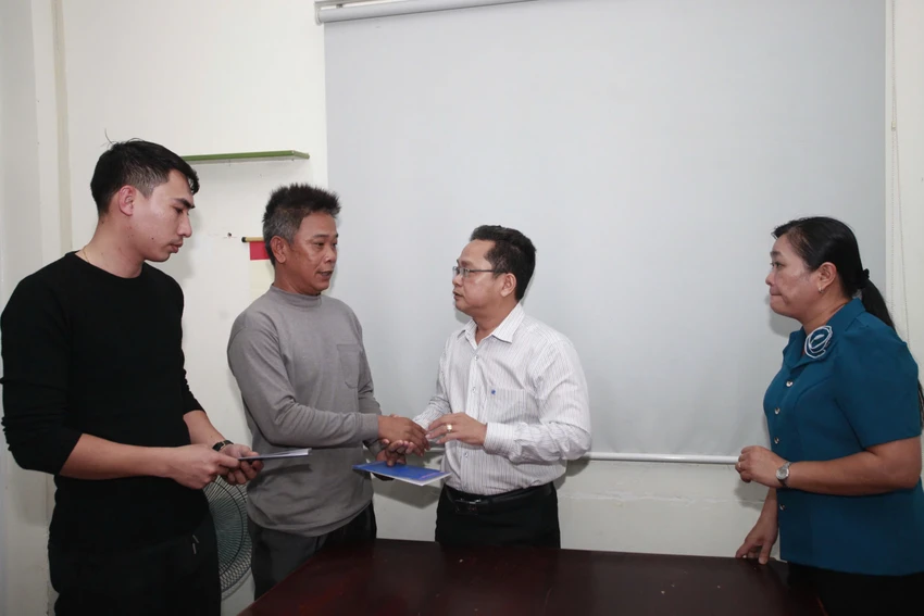 chay-nha-tro-5-tang-o-tp-thu-duc-3.jpg