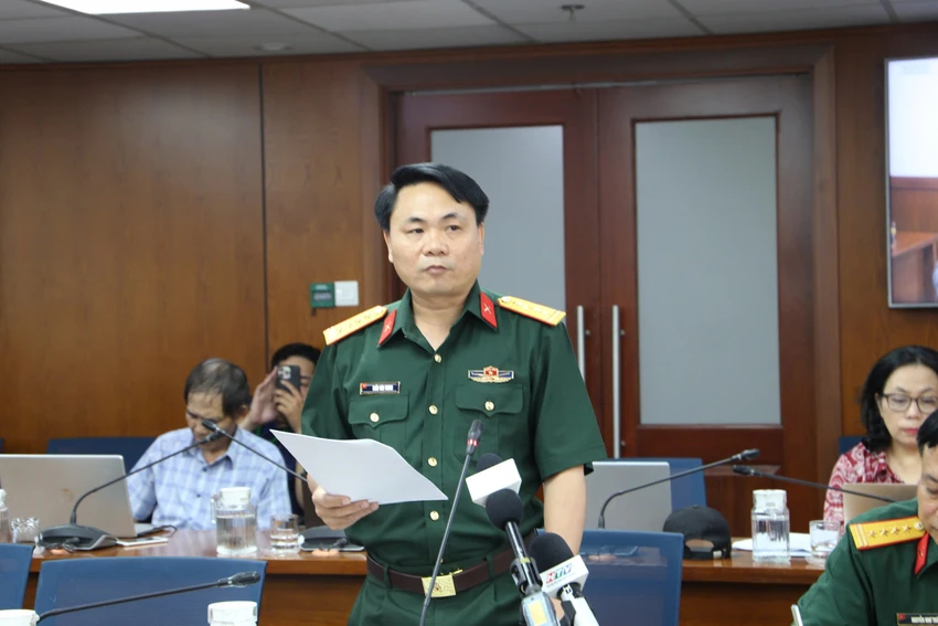 Đại tá Trần Văn Trung cho biết TP.HCM dự kiến tổ chức bắn pháo hoa tại 30 điểm. Ảnh: BẢO PHƯƠNG