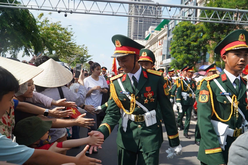 tong-duyet-dai-le-30-4-5.jpg