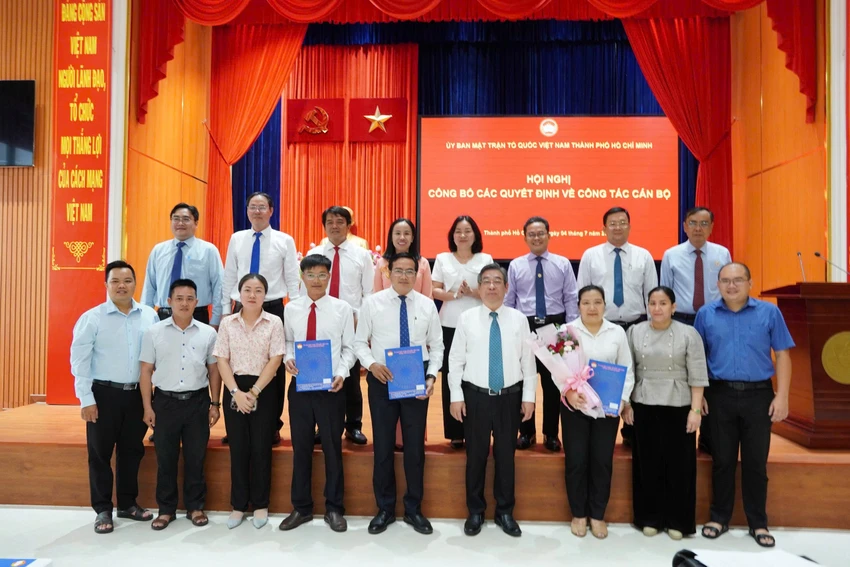uy-ban-mttq-viet-nam-tp-7.jpg