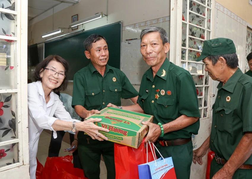 phuong-phu-dinh-6.jpg