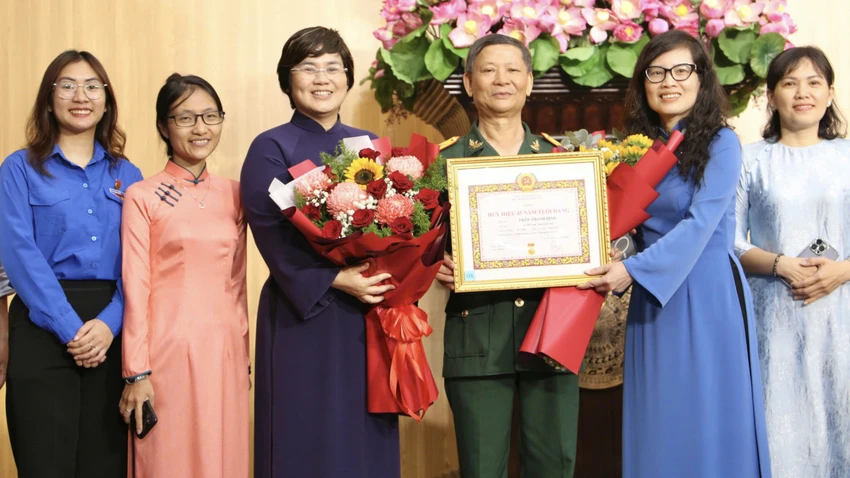 phuong-an-dong-1.jpg