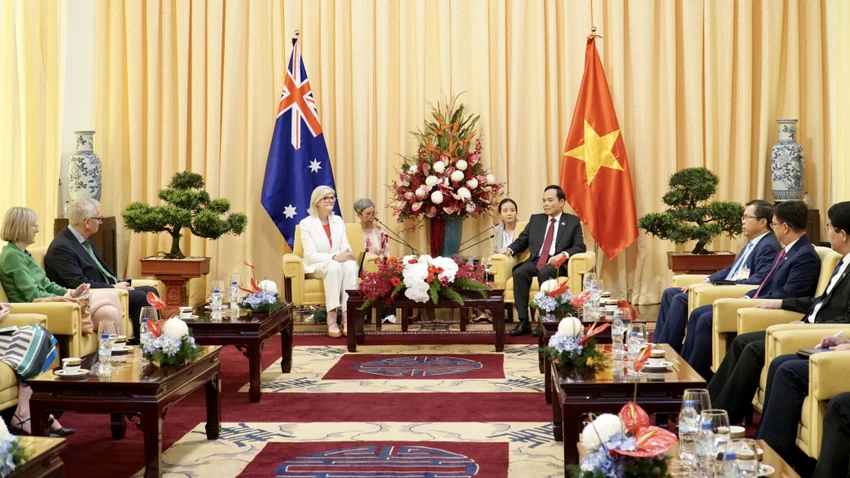 toan-quyen-australia-1.JPG Bí thư TP.HCM Trần Lưu Quang hội kiến Toàn quyền Australia và Phu quân