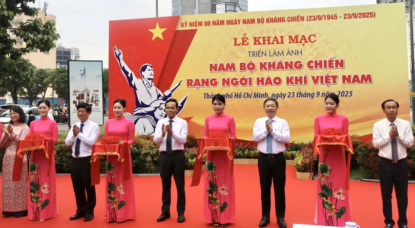 nam-bo-khang-chien-8.jpg