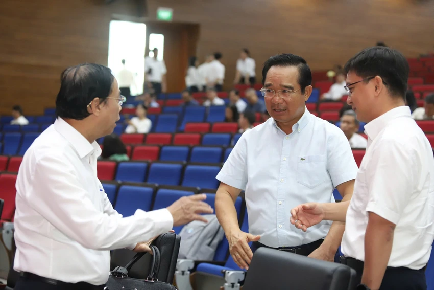 giai-phong-mat-bang-2.jpg