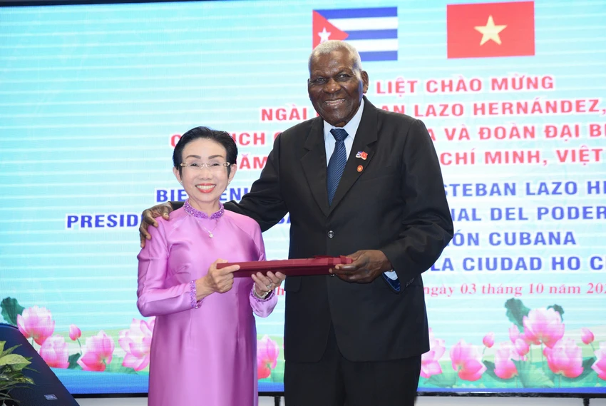 chu-tich-quoc-hoi-cuba-1.jpg