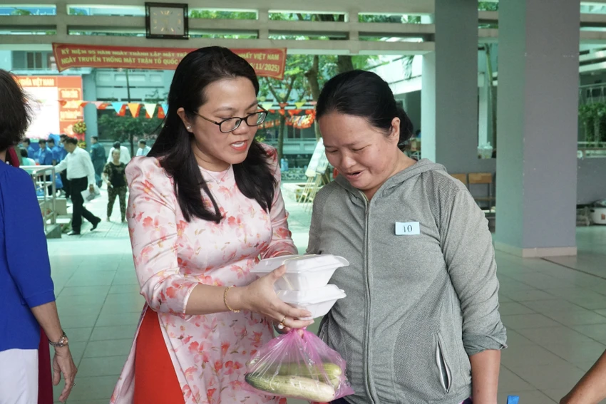 ngay-hoi-dai-doan-ket-7.JPG