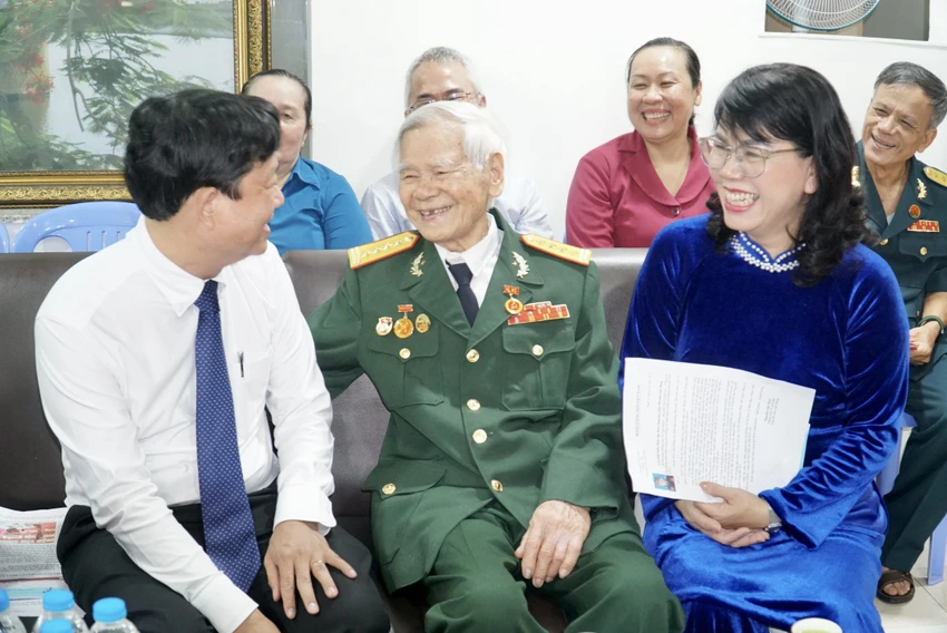 dai-ta-nguyen-van-thai-2.JPG