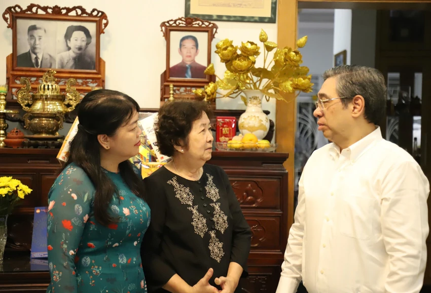 kien-truc-su-huynh-tan-phat-4.jpg