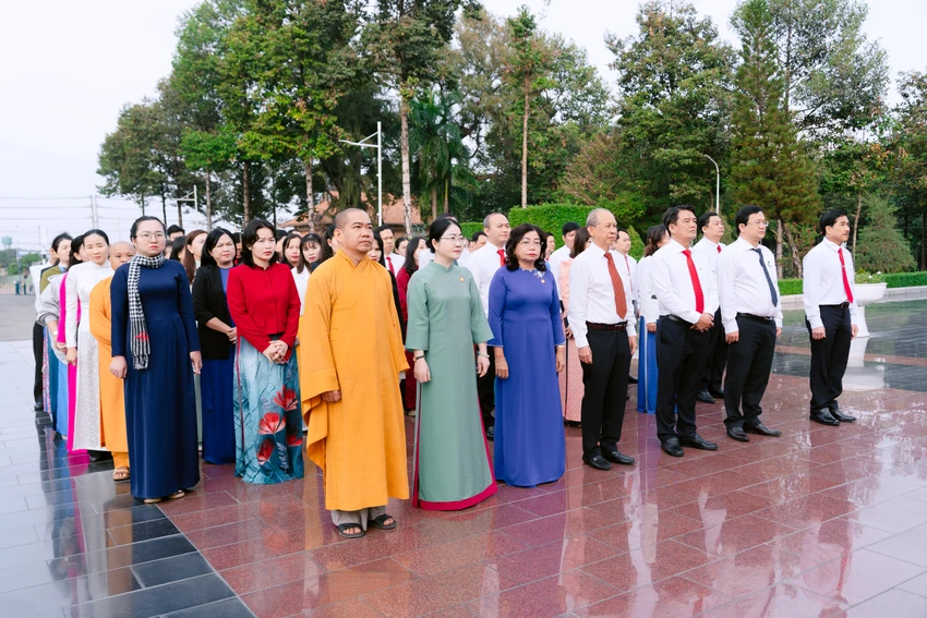 mttq-viet-nam-tp-hcm-5.JPG