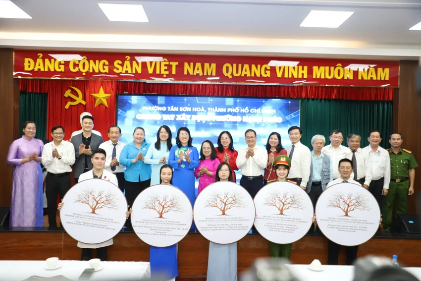 phuong-hanh-phuc-1.jpg