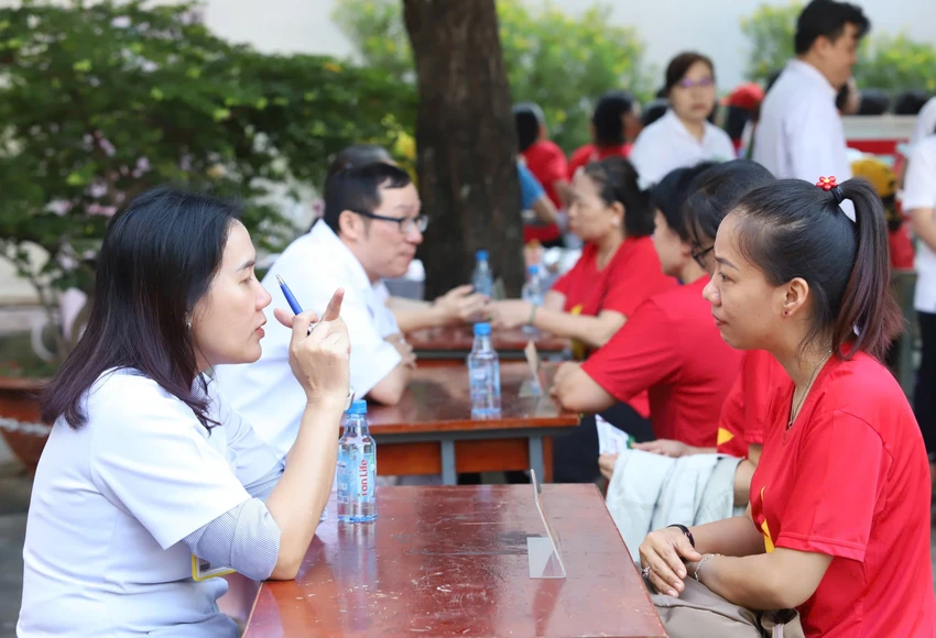 phuong-hanh-phuc-4.jpg