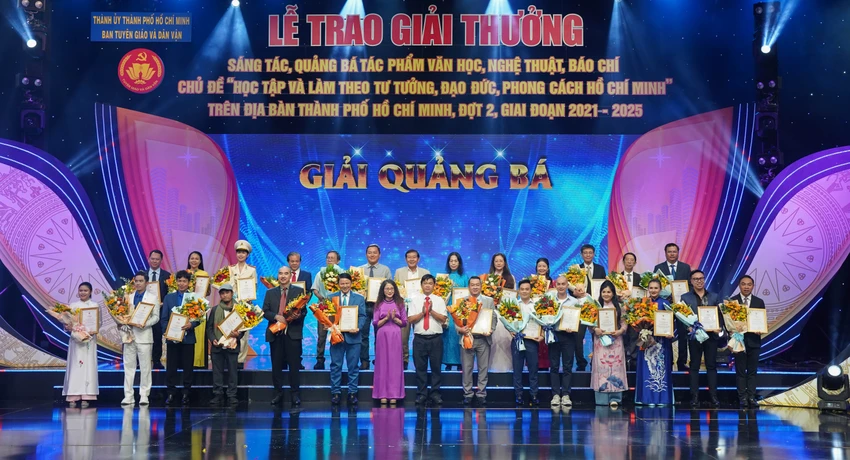 bao-phap-luat-tp-hcm-5.jpg