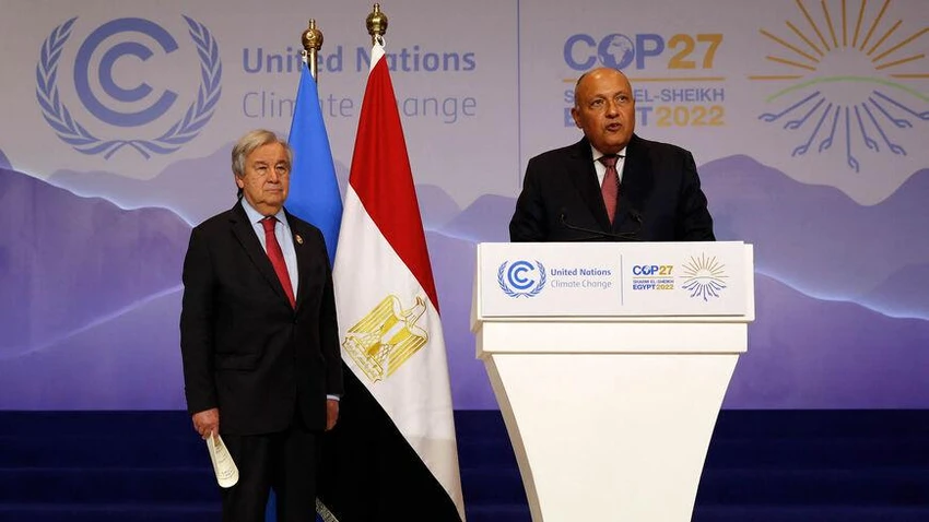 Tổng Thư ký Liên Hợp Quốc Antonio Guterres (bên trái) và Ngoại trưởng Ai Cập, Chủ tịch Hội nghị thượng đỉnh COP27 - ông Sameh Shoukry (bên phải). ẢNH: AFP Tổng Thư ký Liên Hợp Quốc Antonio Guterres (bên trái) và Ngoại trưởng Ai Cập, Chủ tịch Hội nghị thượng đỉnh COP27 - ông Sameh Shoukry (bên phải). ẢNH: AFP