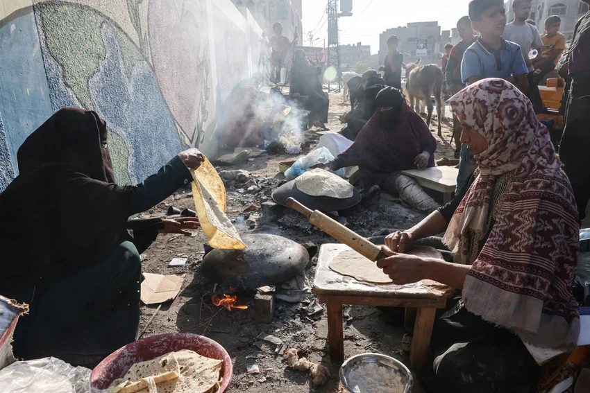 Làm mẹ ở Dải Gaza.jpg