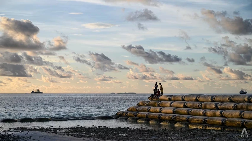 Tuvalu đối mặt nước biển dâng – Bài 2: Đi hay ở?