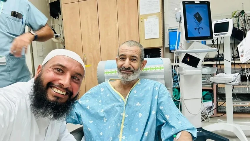 Mừng tủi ngày trở về quê hương sau gần 11 tháng bị Hamas giam giữ