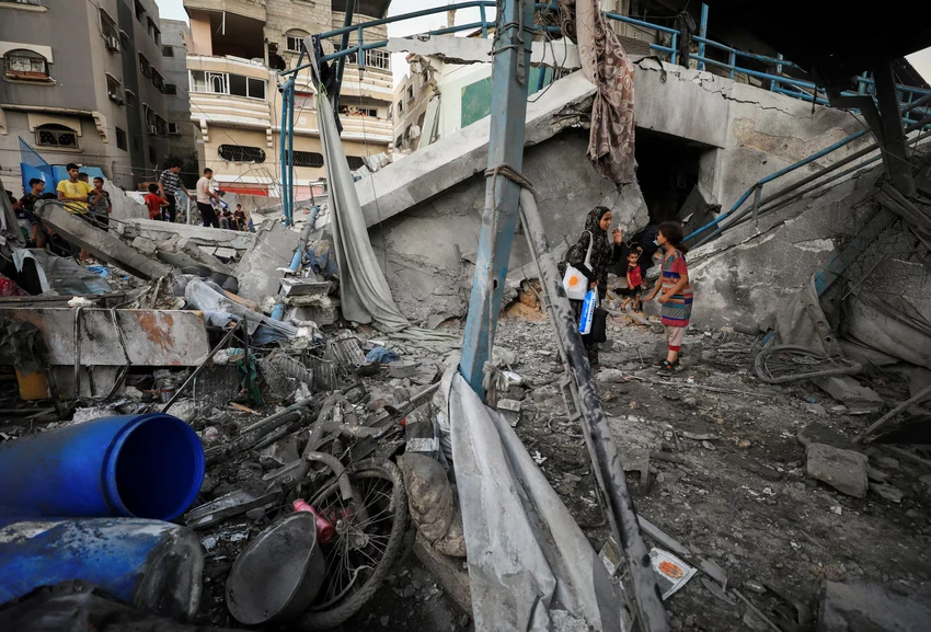 tàn tích đổ nát ở dải Gaza 2.png