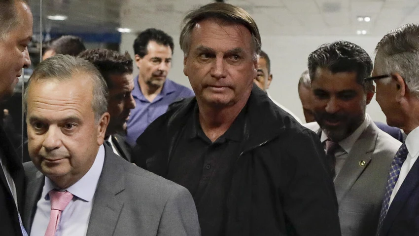 Cựu Tổng thống Brazil Jair Bolsonaro bị kết án hơn 27 năm tù