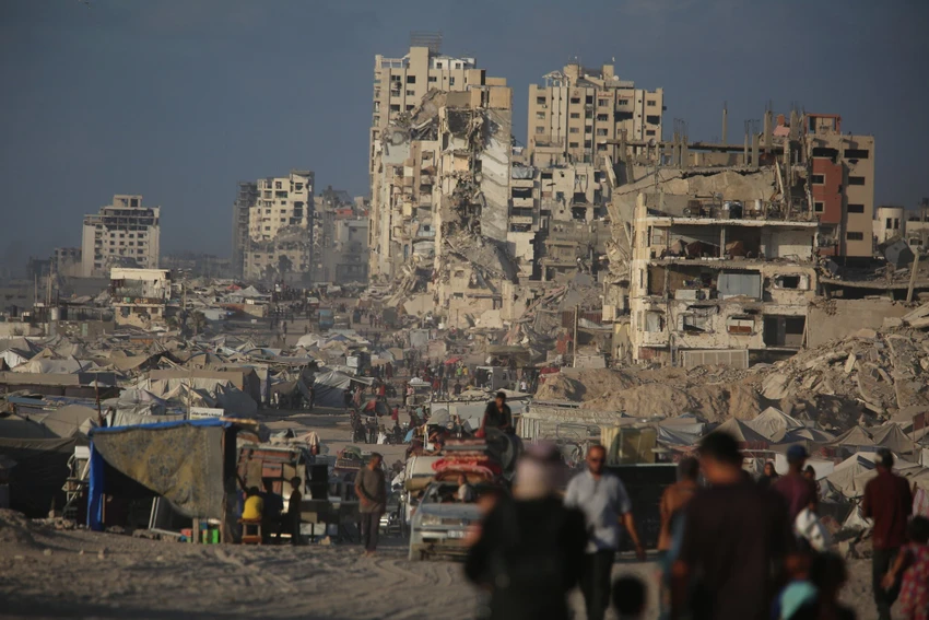 (PLO)- Cuộc chiến ở Gaza kéo dài gần 2 năm gây ảnh hưởng không nhỏ hình ảnh của Israel, nhất là khi cuộc khủng hoảng nhân đạo tại Gaza ngày càng nghiêm trọng.