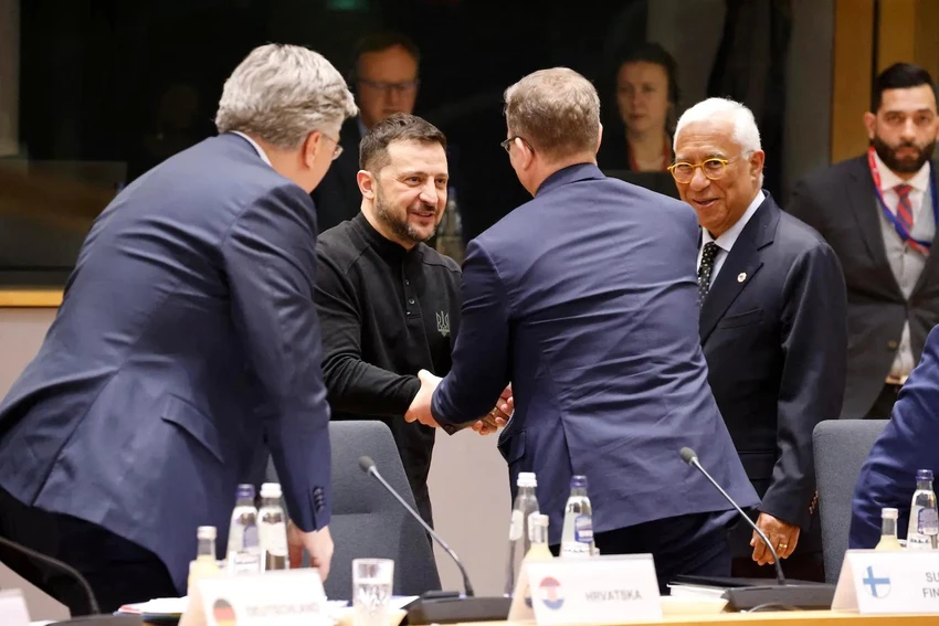 EU-noi-lai-dam-phan-ket-nap-Ukarine.jpg
