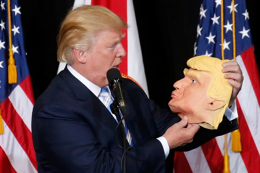 Nỗi sợ nếu giao 'chiếc cặp tổng thống' cho ông Trump ảnh 2