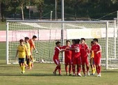 Học viện Nutifood JMG 'vuốt mũi' nhà đương kim vô địch