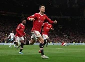 Pogba nói lời độc với đàn anh Ronaldo