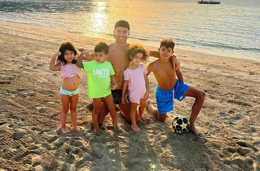Khoảnh khắc hạnh phúc của cha con Ronaldo. Ảnh: CGI. Khoảnh khắc hạnh phúc của cha con Ronaldo. Ảnh: CGI.