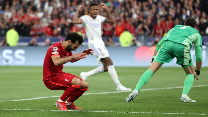 Salah và đồng đội đã sút rất nhiều, nhưng vẫn không thể đánh bại thủ môn Thibaut Courtois có một đêm xuất thần. Ảnh: CGI. Salah và đồng đội đã sút rất nhiều, nhưng vẫn không thể đánh bại thủ môn Thibaut Courtois có một đêm xuất thần. Ảnh: CGI.