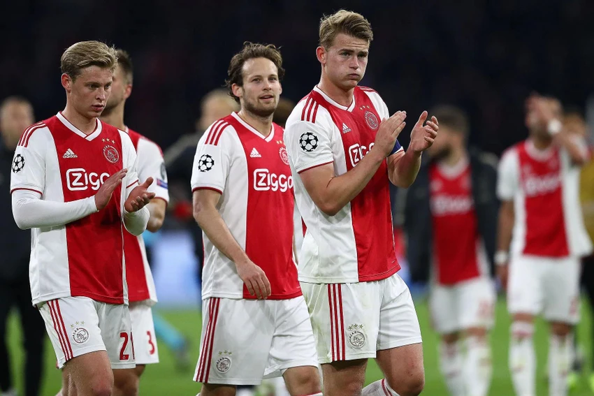 Học trò cũ của Ten Hag đang khoác áo Ajax có nhiều cơ hội đầu quân cho MU. Ảnh: CGI. Học trò cũ của Ten Hag đang khoác áo Ajax có nhiều cơ hội đầu quân cho MU. Ảnh: CGI.