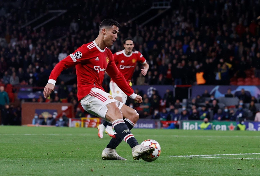 Chân sút người Bồ Đào Nha muốn chia tay MU để tìm một đội bóng lớn có suất chơi Champions League. Ảnh: CGI. Chân sút người Bồ Đào Nha muốn chia tay MU để tìm một đội bóng lớn có suất chơi Champions League. Ảnh: CGI.
