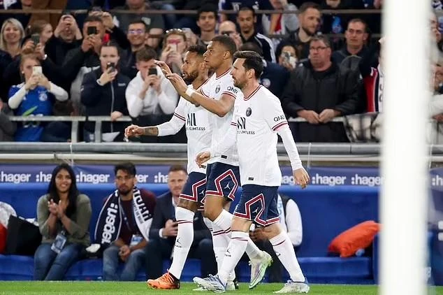 Messi chưa có nhiều đóng góp cho đội bóng mới PSG. Ảnh: CGI. Messi chưa có nhiều đóng góp cho đội bóng mới PSG. Ảnh: CGI.