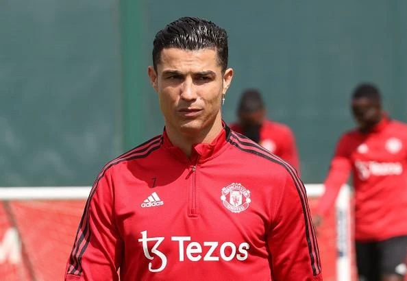 Ronaldo muốn rời khỏi MU và chọn những đội bóng lớn có suất tham dự Champions League. Ảnh: CGI. Ronaldo muốn rời khỏi MU và chọn những đội bóng lớn có suất tham dự Champions League. Ảnh: CGI.