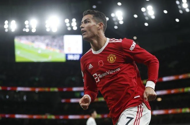 Ronaldo không hội quân trong chuyến du đấu của Man United vì "lý do gia đình". Ảnh: CGI.