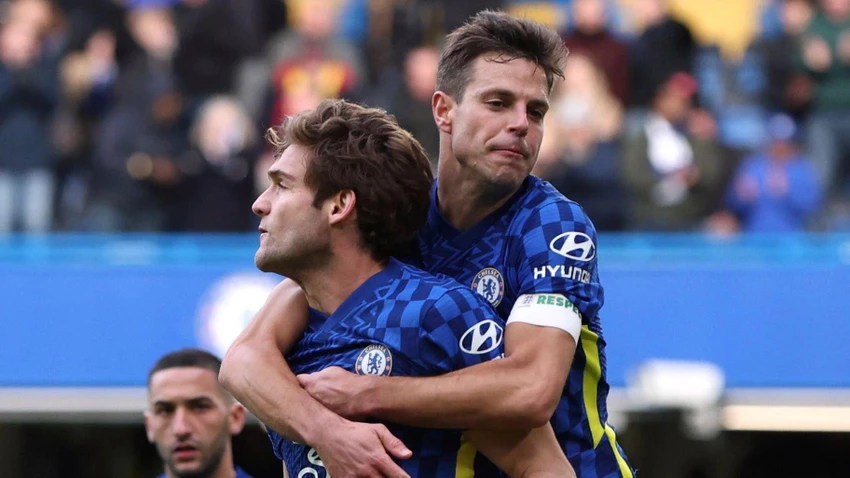 Đội trưởng Azpilicueta và hậu vệ Alonso là mục tiêu lớn của đại gia Tây Ban Nha. Ảnh: CGI. Đội trưởng Azpilicueta và hậu vệ Alonso là mục tiêu lớn của đại gia Tây Ban Nha. Ảnh: CGI.