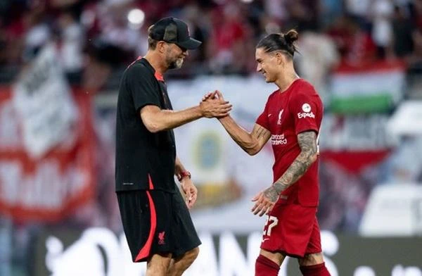HLV Klopp hạnh phúc với màn trình diễn của tân binh đắt giá người Uruguay. Ảnh: CGI. HLV Klopp hạnh phúc với màn trình diễn của tân binh đắt giá người Uruguay. Ảnh: CGI.