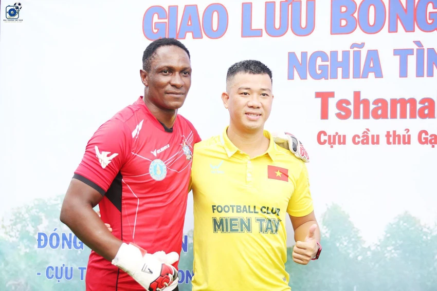 Tshmala bất ngờ với nghĩa cử của bạn bè cùng các Mạnh Thường Quân và rất biết ơn những tấm lòng vàng đến với mình trong cơn hoạn nạn. Tshmala bất ngờ với nghĩa cử của bạn bè cùng các Mạnh Thường Quân và rất biết ơn những tấm lòng vàng đến với mình trong cơn hoạn nạn.