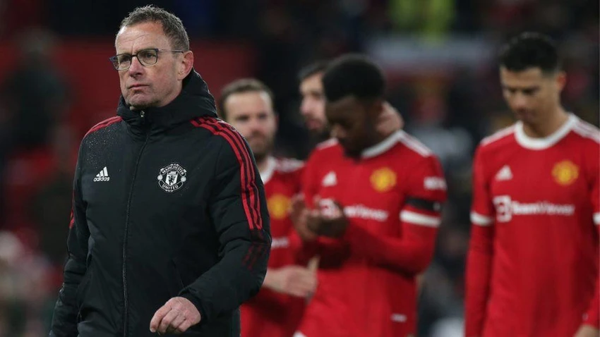 HLV Rangnick đã không thể giải quyết những vấn đề nội bộ của Man United. Ảnh: CGI.