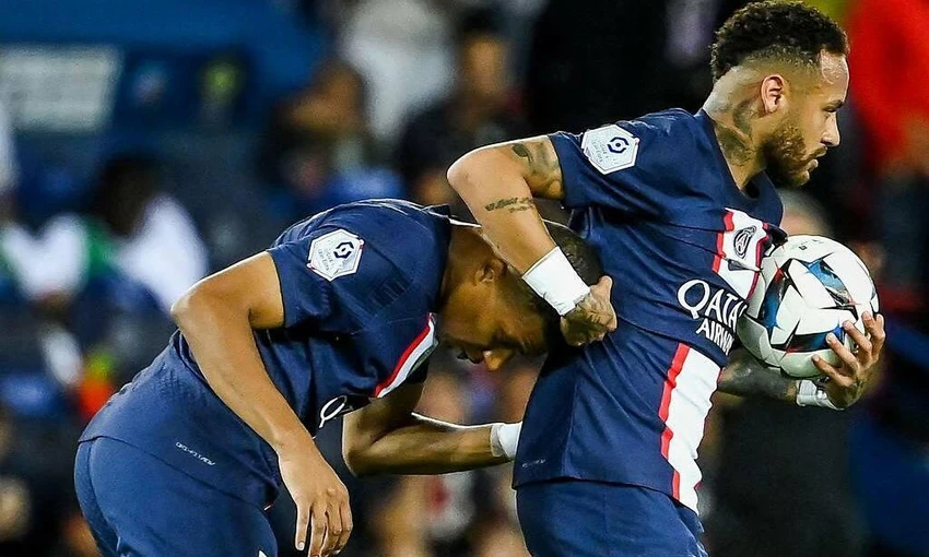 Với bàn thắng mới nhất vào lưới Toulouse, chân sút người Brazil đã thiết lập một kỷ lục mới. Ảnh: CGI.