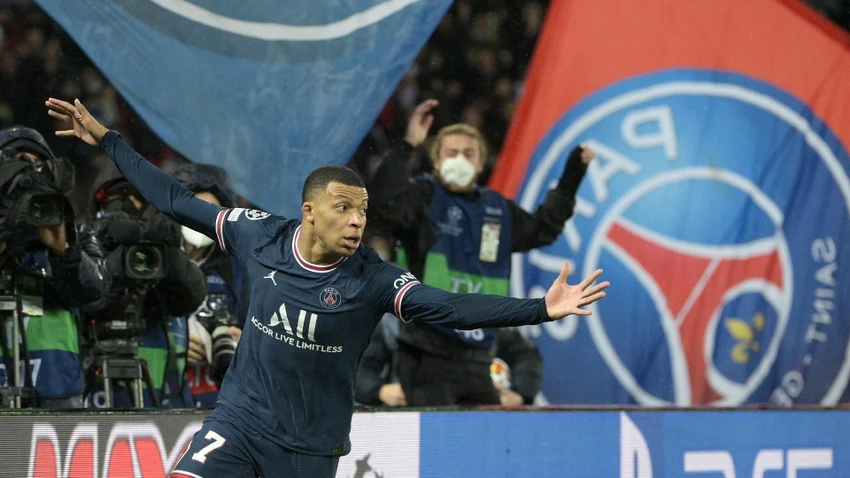 Mbappe ở tuổi 23 đã chạm mốc 35 bàn thắng tại đấu trường Champions League. Ảnh: CGI.