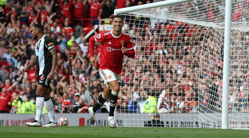 Tiền đạo của Manchester United vẫn là gương mặt đại diện thương hiệu thu hút nhất thế giới. Ảnh: GETTY. Tiền đạo của Manchester United vẫn là gương mặt đại diện thương hiệu thu hút nhất thế giới. Ảnh: GETTY.